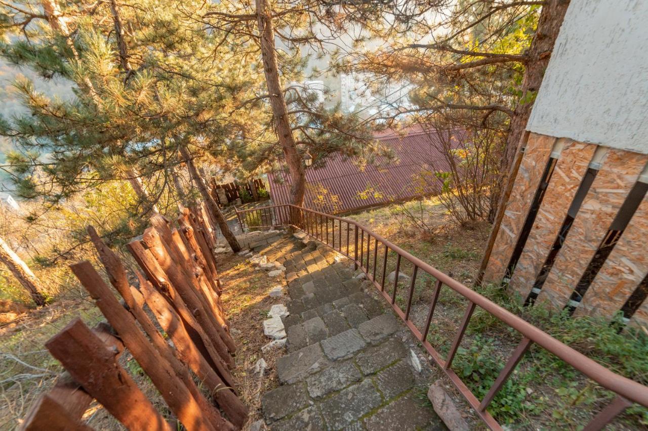 Popock Dilijan 1 Ξενοδοχείο Εξωτερικό φωτογραφία